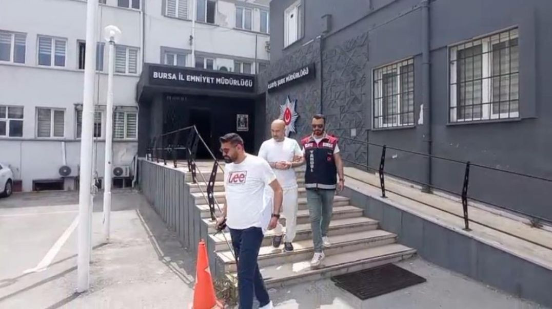 Bursa'da internetten başvuru yaptığı işin patronu tarafından 817 bin lira dolandırıldı