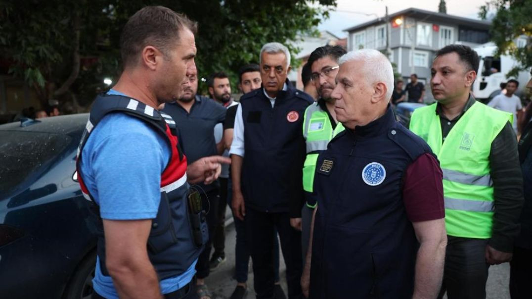 Başkan Bozbey’den yangın bölgesinde incelemelerde bulundu