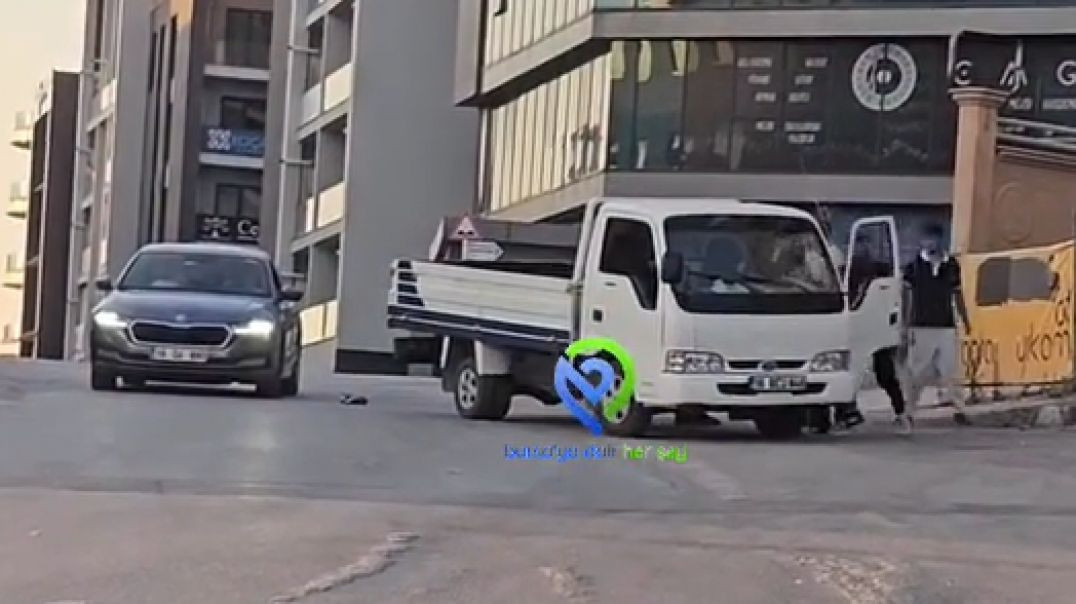 Bursa'da trafik kavgasında 5 kişi 1 kişiyi dövdü