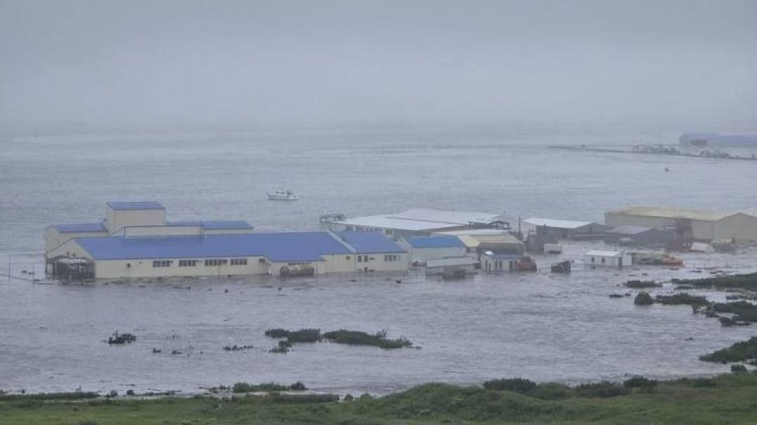 Rusya ve Japonya'da 8,8'lik depremin ardından tsunami oldu