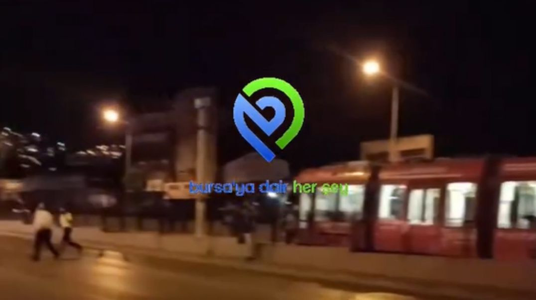 Bursa’da yasaklı yola giren 16 yaşındaki çocuk tramvayın altında kaldı