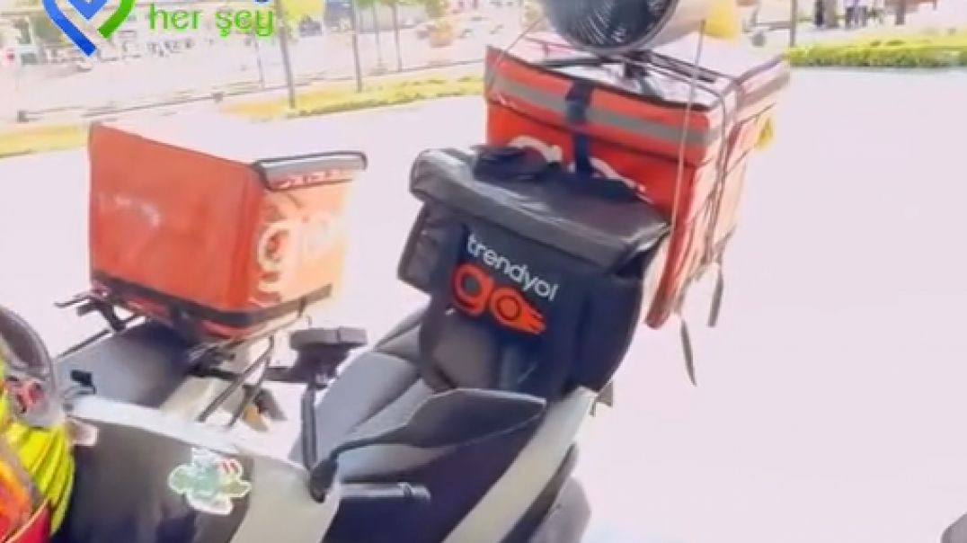 Bursa'da motokuryeden 40 derece sıcağa vantilatörlü çözüm