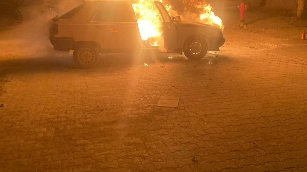 Bursa'da seyir halindeki otomobil alev topuna döndü