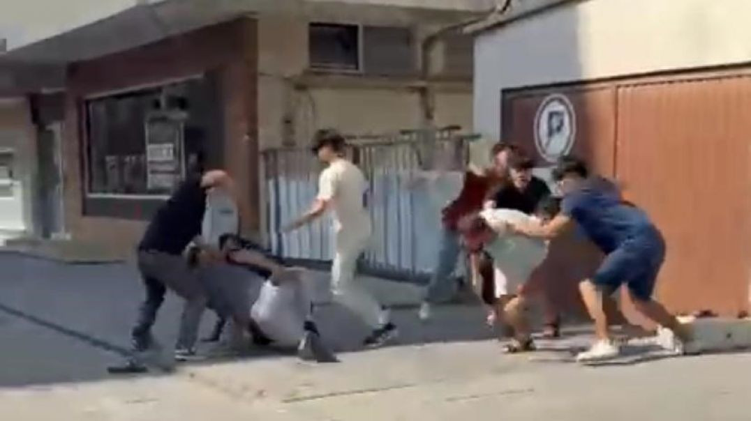 Kayseri'de yabancı uyruklu şahıslar birbirine girdi: Taşla bayılttılar!